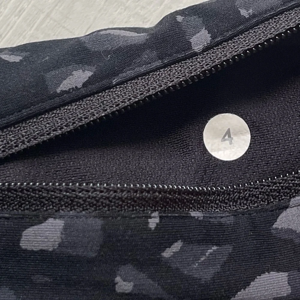 Lululemon Tight Stuff Tight (Reflective) Simply Lace Play Dark Slate Black